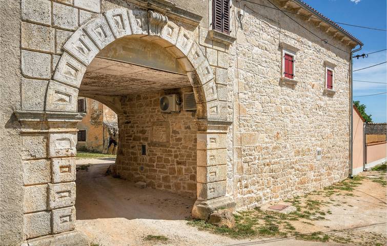 Holiday home for 7 people, with terrace - 1