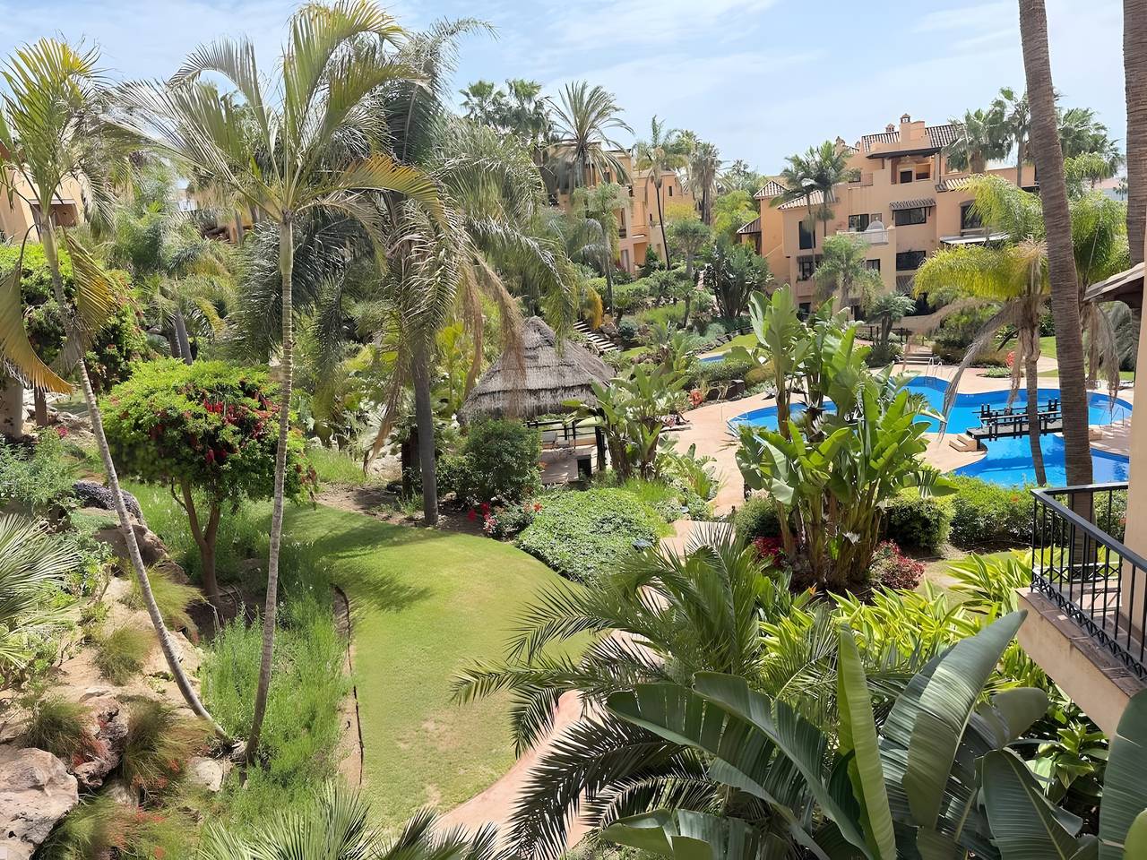 Appartement entier, Appartement 'Paraíso' avec vue sur la montagne, Wi-Fi et climatisation in Estepona, Costa del Sol