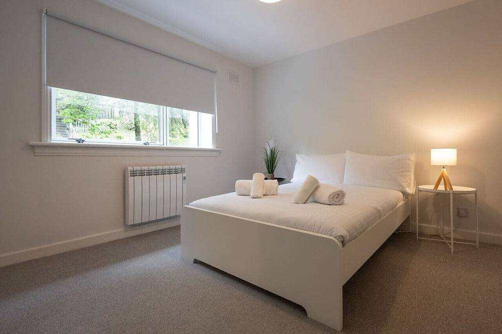 Entire apartment, Highland Lookout in Fort William in Fort William, Loch Linnhe