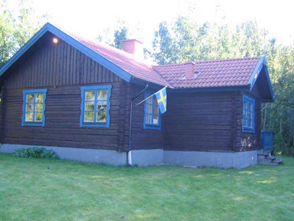 Ferienhaus in Laxå mit Schwimmbecken in Finnerödja distrikt, Laxa