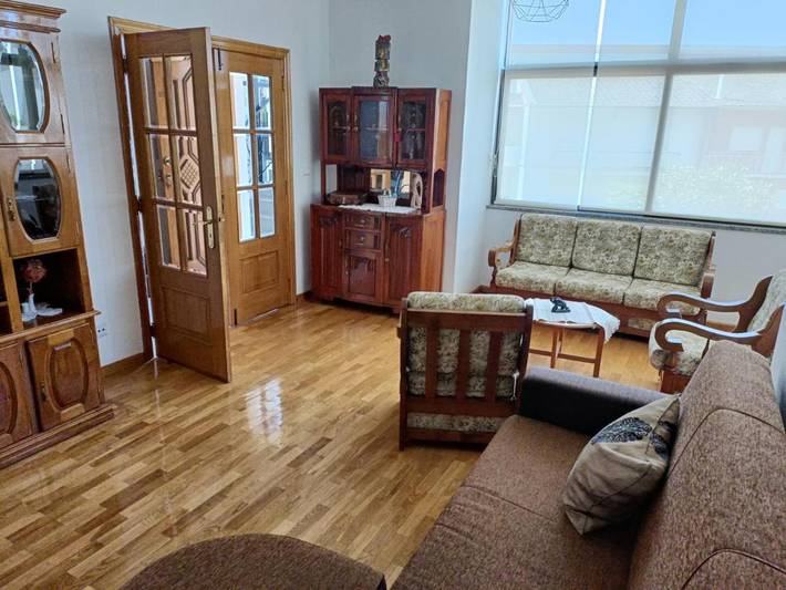 Apartamento de férias para 8 pessoas, com vista e jardim em Macedo de Cavaleiros