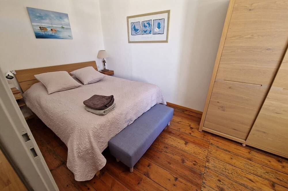 Une maison au cœur du village de Château d'Oleron in Le Château-d'Oléron, Côte de Beauté