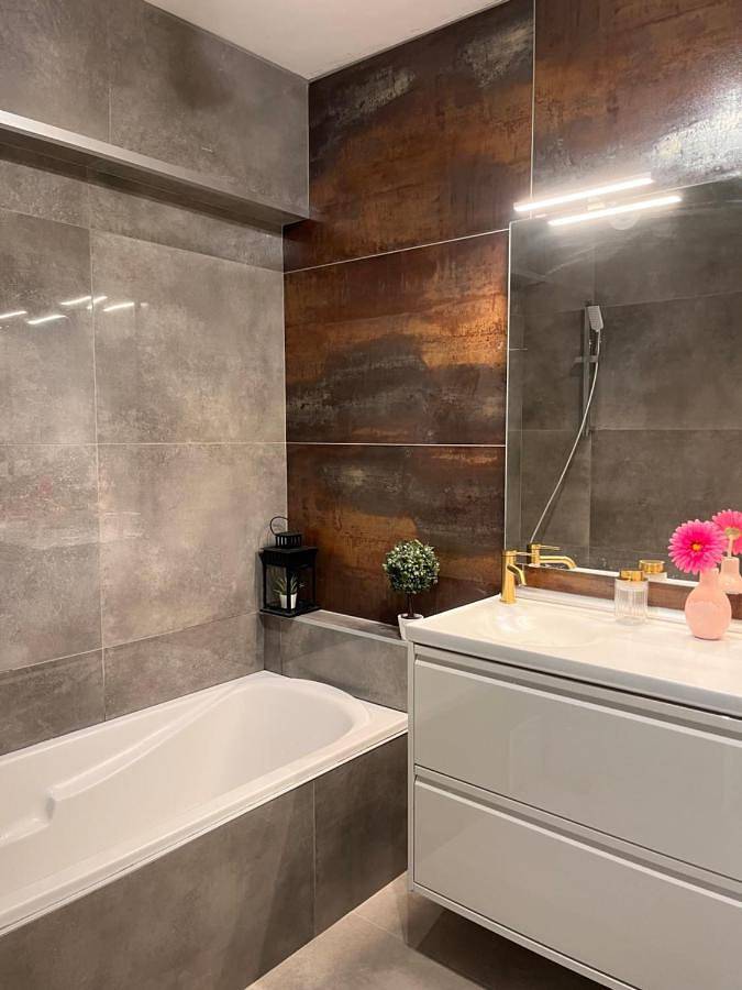 Gîte pour 6 personnes, avec vue ainsi que piscine et terrasse à Sophia Antipolis - 3