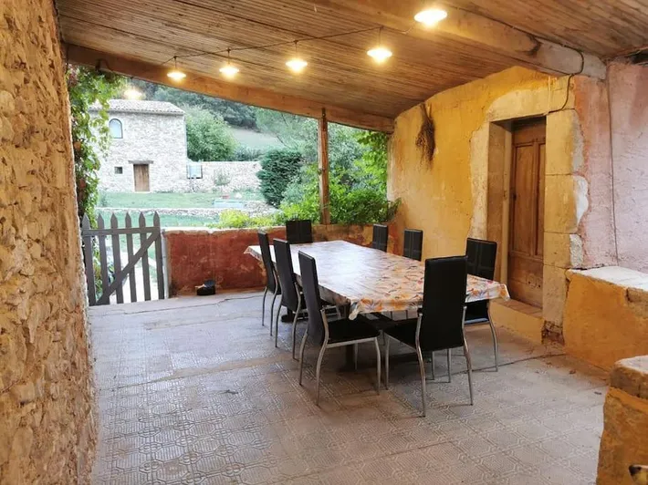 Casa de vacaciones para 18 personas, con jardín además de vistas y piscina, Se admiten mascotas - 1