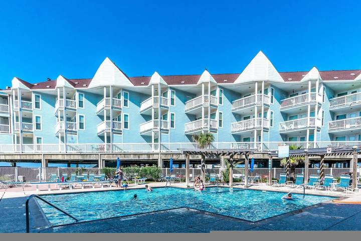 Apartamento para 8 personas, con vistas al mar además de balcón y piscina, Familias con niños en Texas