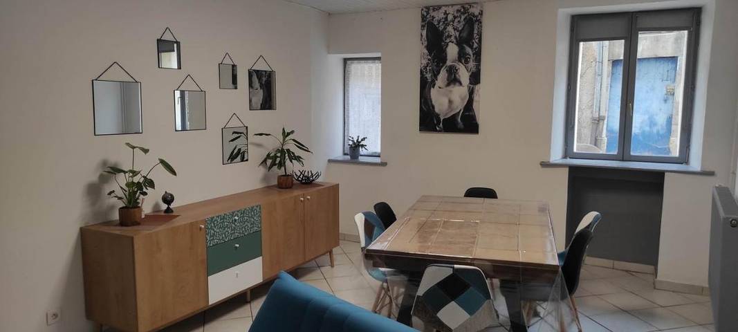 Location de vacances pour 6 personnes, animaux acceptés dans Vaucouleurs