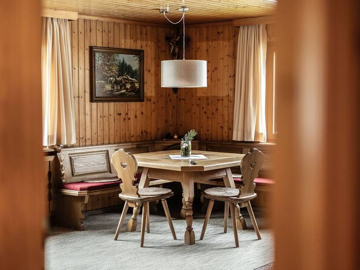 Ferienwohnung für 9 Personen, mit Ausblick und Terrasse sowie Garten, kinderfreundlich in Mellau - 4