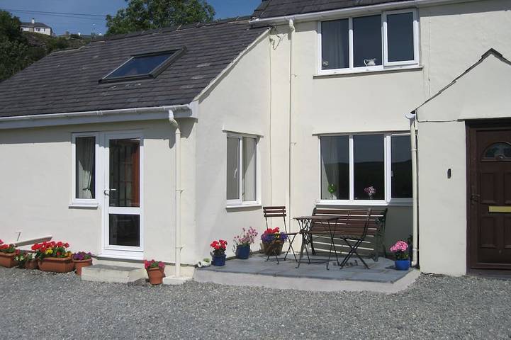 Gemütliches, zentral beheiztes Cottage mit enviable Lake und Snowdon Massif Ansichten in Llyn Padarn, Snowdonia