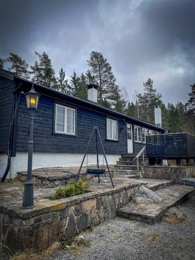 Ferienhaus für 9 Personen, mit Terrasse und Seeblick sowie Ausblick - 1