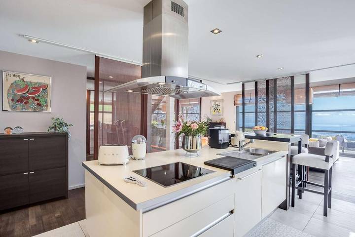Villa für 9 Personen, mit Whirlpool und Garten sowie Pool am Genfer See - 4