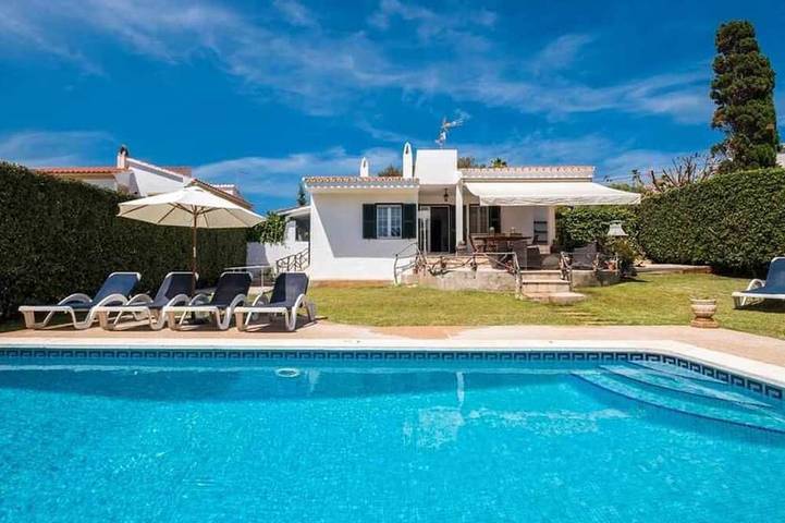 Villa für 10 Personen, mit Garten - 1