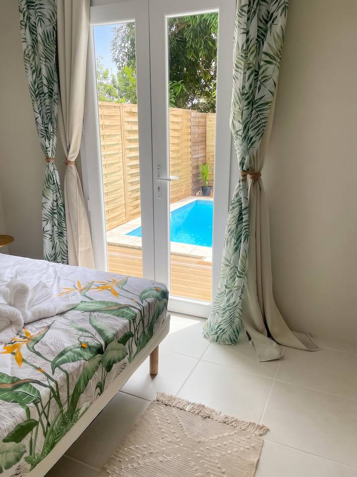 Bungalow acogedor Le Lamentin 20 m² piscina in Le Lamentin, Martinica