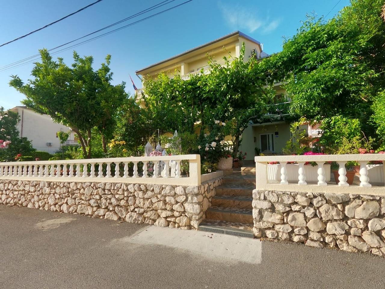 Zimmer mit Balkon und Meerblick Palit, Rab S-5010-d in Palit, Rab