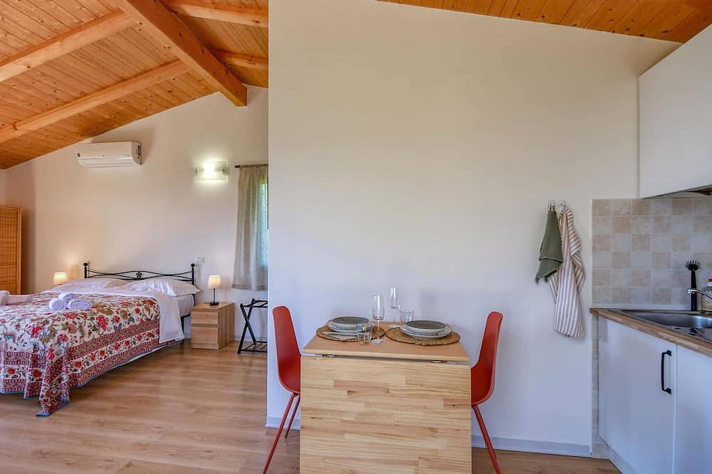 Entire apartment, La Casetta tra cielo e mare in San Lorenzo della Costa, Santa Margherita Ligure