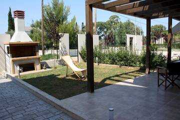 Resort per 5 Persone in Erineos, Golfo di Corinto, Foto 3