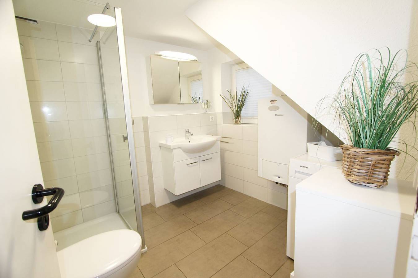 Ganze Wohnung, Wunderschönes Ferienappartement am Rande der naturgeschützten Heidefläche in Wenningstedt, Sylt