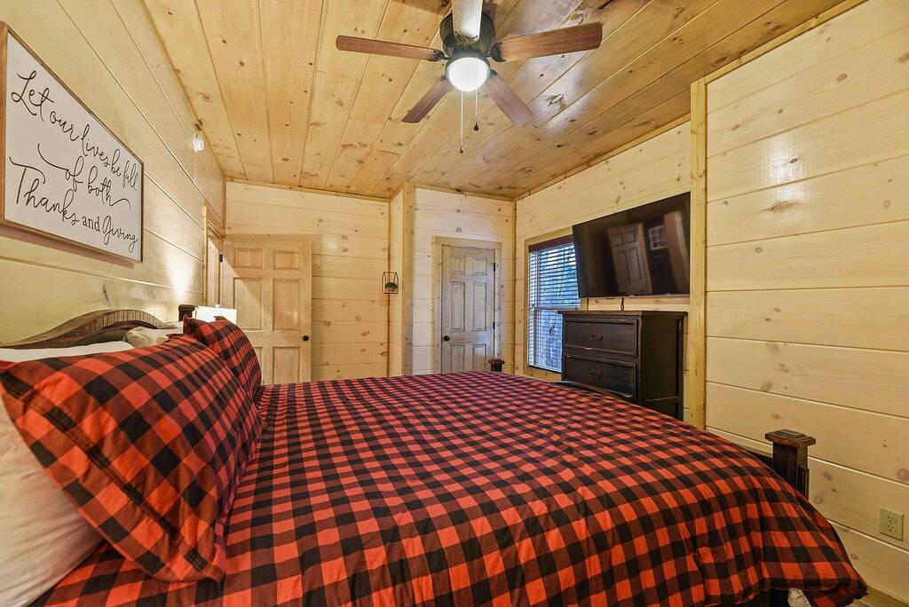 Chalet for 12 Guests in Pigeon Forge, Sevier County