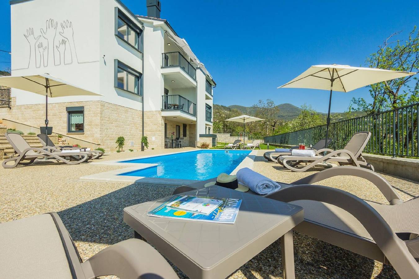 Entire vacation apartment, Ferienwohnung mit Balkon für sechs Personen in Ika, Primorje-Gorski Kotar