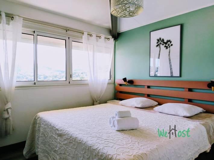 Gîte pour 6 personnes, avec piscine et vue dans Corail Safari Saint Gilles Les Bains - 3