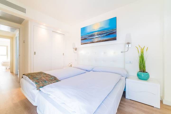 Ganze Wohnung, Sa Maniga - Luxus Apartm. 5.Etage gigantischer Meerblick, bis 4Pers., Wlan in Cala Millor, Sant Llorenç des Cardassar