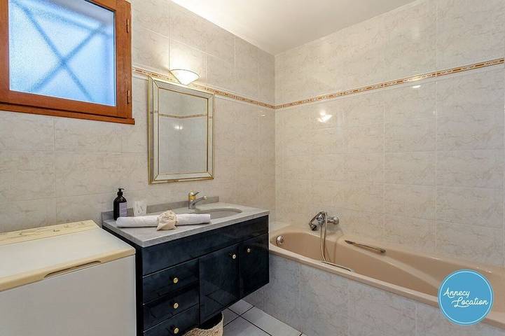 Apartamento entero, Apartment T2 – Clos Charmeil – Lake in Veyrier-du-Lac, Región de Annecy