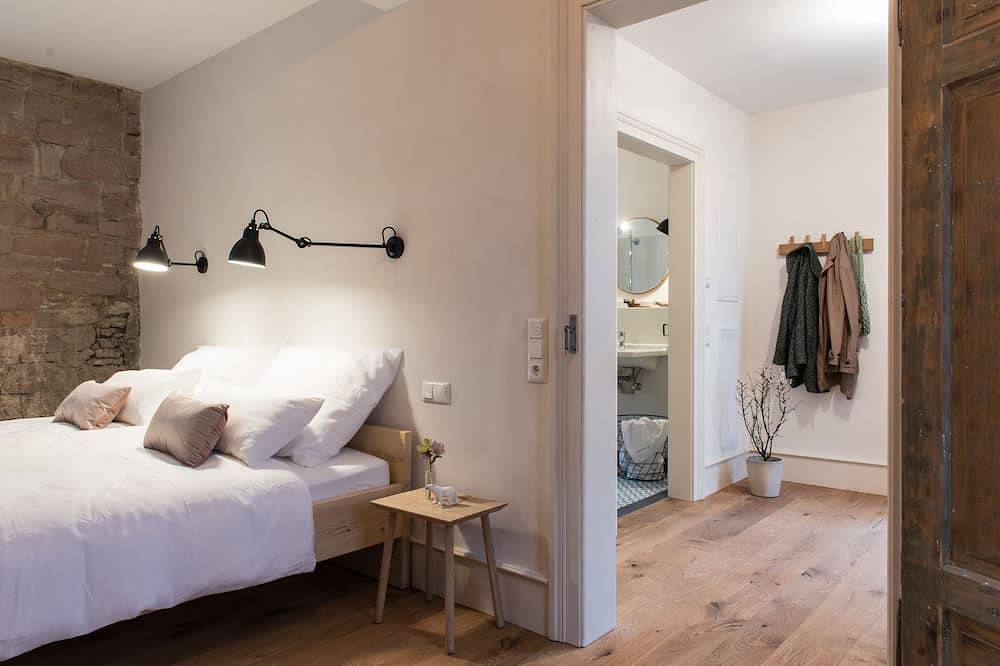 Ganze Wohnung, Modernes Apartment im Denkmal, seniorengerecht im Eg in Lahr, Mittlerer Schwarzwald