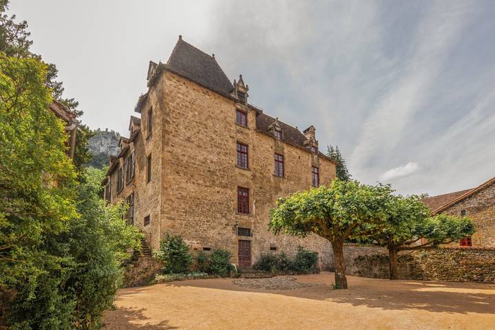 Chambre d’hôte pour 2 personnes, avec jardin ainsi que piscine et jacuzzi