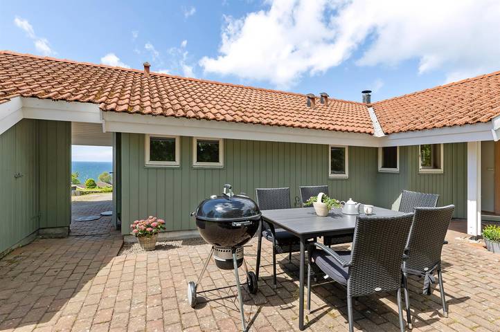 Ferienhaus für 6 Personen, mit Terrasse und Sauna sowie Whirlpool