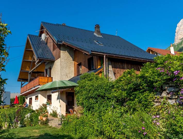 Chalet pour 11 personnes, avec terrasse, animaux acceptés dans l' Isère - 2