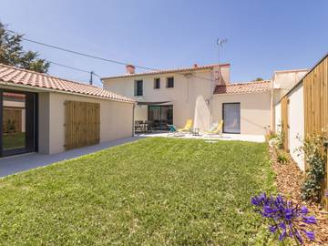 Gîte pour 8 personnes, avec jardin à Machecoul
