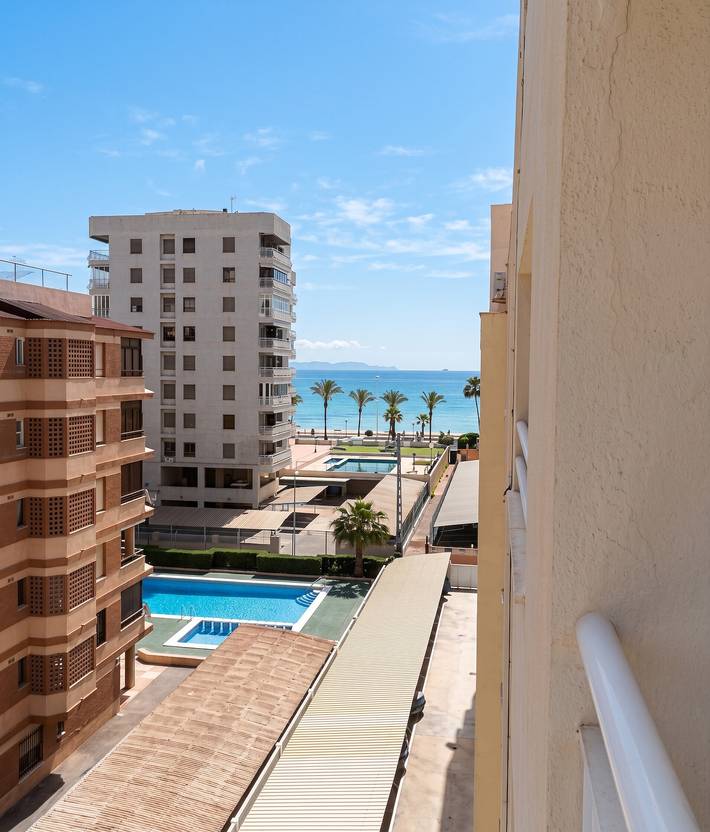 Apartamento para 6 personas, con Terraza en Benicasim