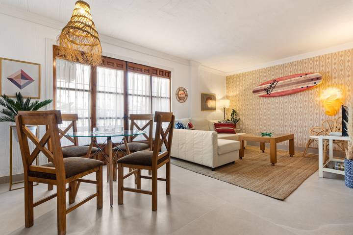 Apartamento para 4 personas, con Terraza en Playa El Bajondillo