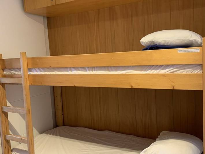 Apartamento entero, Estudio acogedor para 4 en L'Alpe d'Huez con terraza soleada in Huez, Parque Nacional de los Ecrins