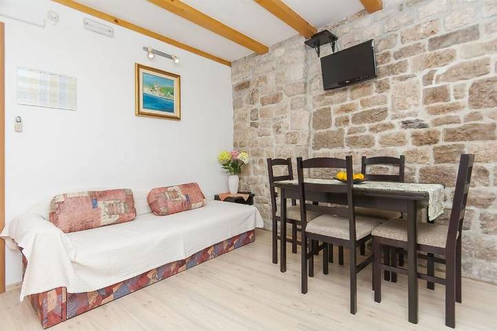 Entire apartment, Apartment and Room Ivica in Trogir, Split-Dalmatia
