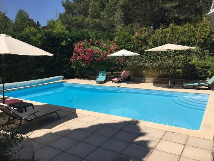 Ferienhaus für 6 Personen, mit Balkon und Terrasse sowie Garten und Pool