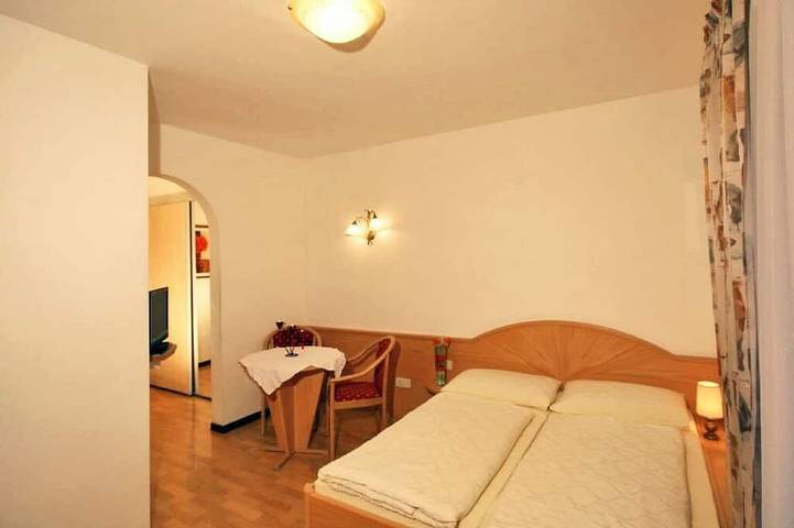 Ferienwohnung für 2 Personen, mit Balkon und Garten in Tisens - 2