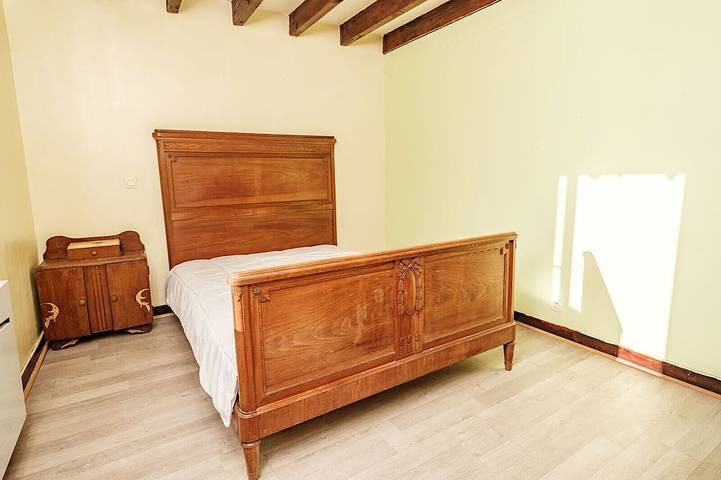 Location de vacances pour 6 personnes, animaux acceptés à Saint-Dizier-les-Domaines - 2