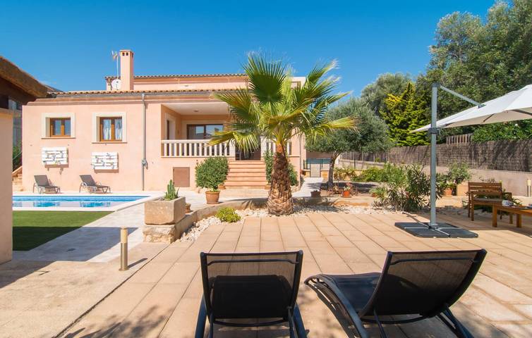 Finca mit Hund für 8 Personen, mit Terrasse in Portocolom
