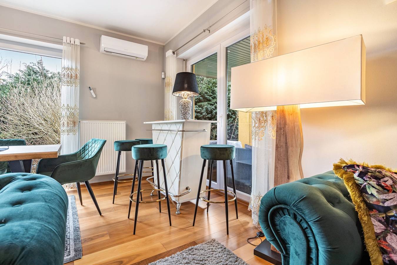 Ferienhaus 'Dreamliner' mit privater Terasse,Wlan und Klimaanlage in Sassnitz, Nationalpark Jasmund