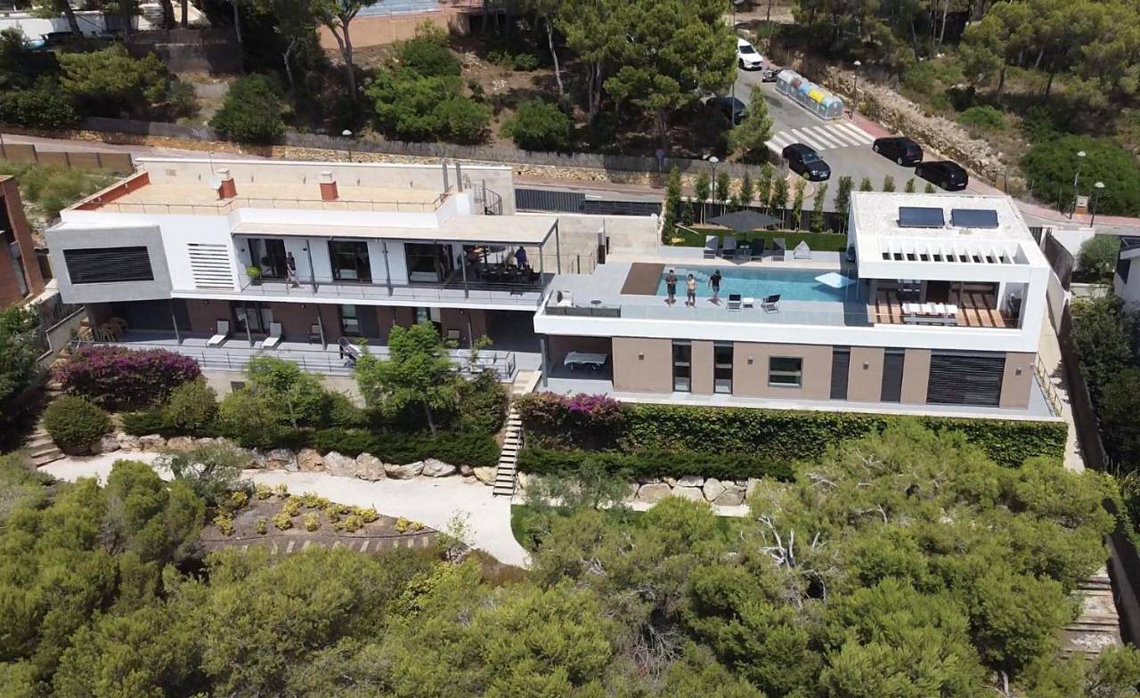 Villa für 13 Personen mit Whirlpool in La Móra, Tarragona