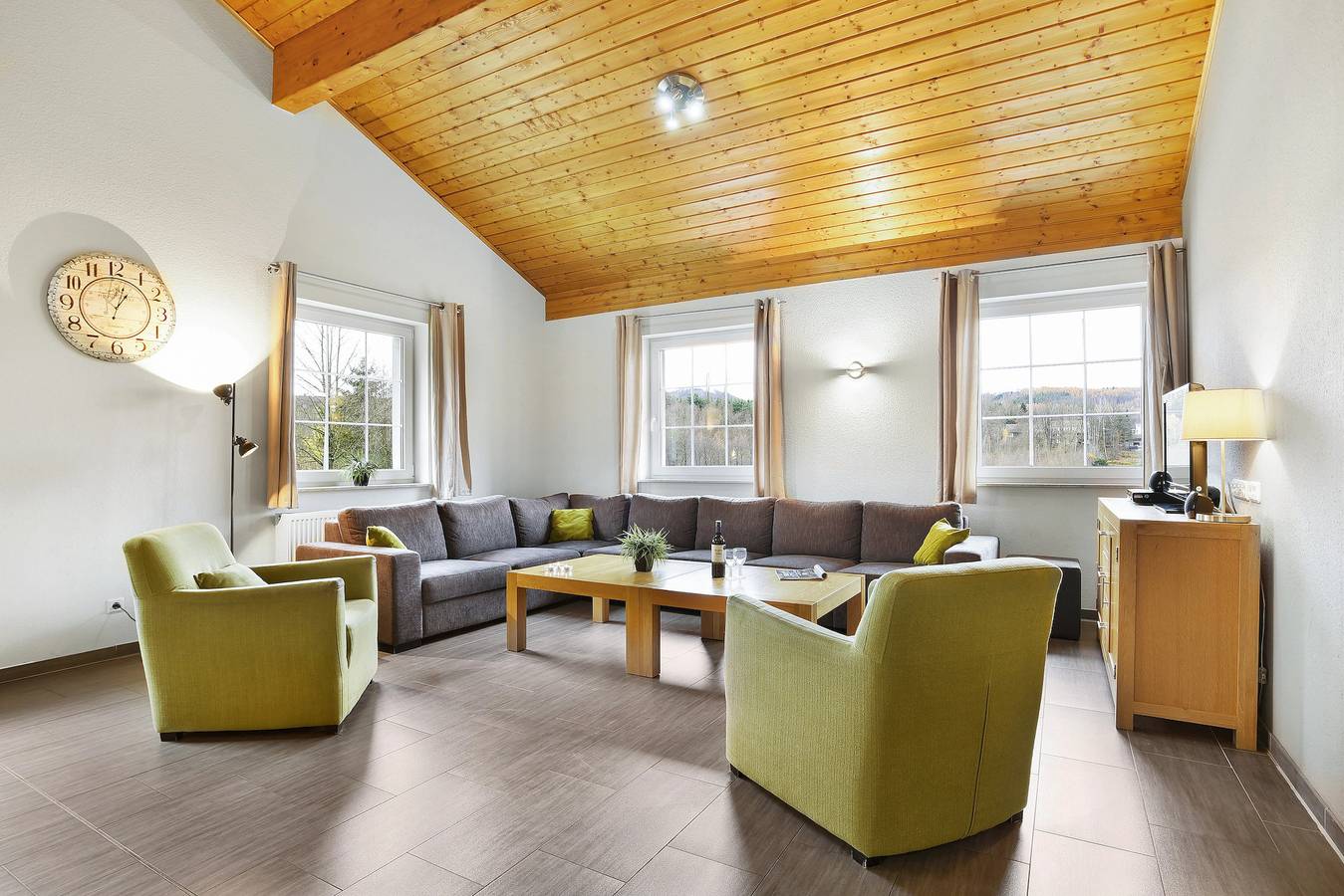 Bungalow für 10 Personen mit Terrasse in Bad Sachsa, Harzvorland