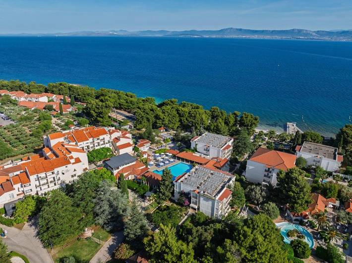 Bungalow für 3 Personen, mit Terrasse und Sauna sowie Kinderpool und Pool auf Brac