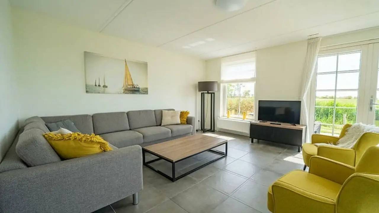 Ferienhaus für 8 Personen mit Garten in Markermeer