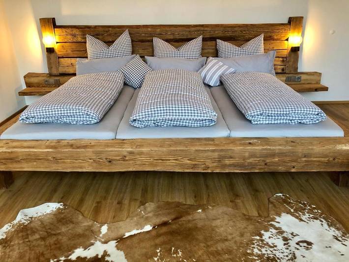 Ferienwohnung für 7 Personen, mit Balkon und Terrasse sowie Garten