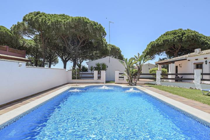 Casa rural para 12 personas, con jardín - 1