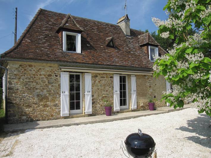 Gîte pour 6 personnes, avec piscine, adapté aux familles à Rouffignac-Saint-Cernin-de-Reilhac - 3