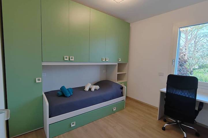 Apartamento entero, La Terrazza - Very Quiet - Free park - 3 min Varese center and lake - Air Cond. in Varese, Provincia de Varese