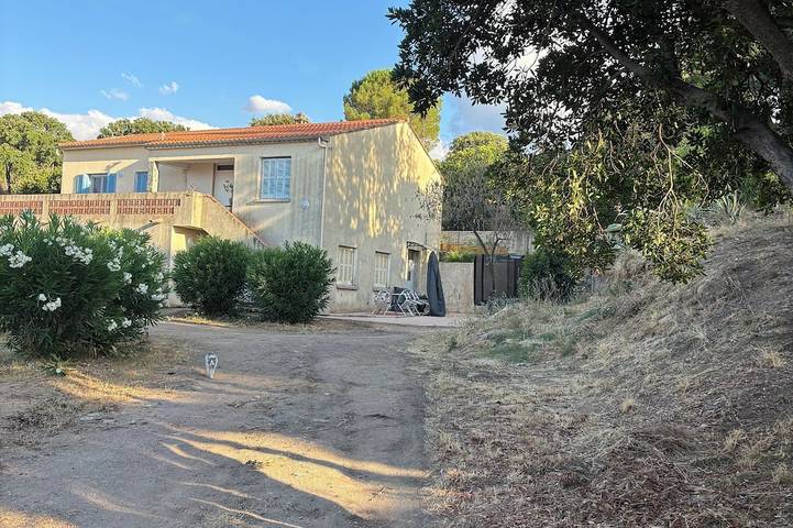 Maison de vacances pour 4 personnes, avec jardin, animaux acceptés à Calenzana