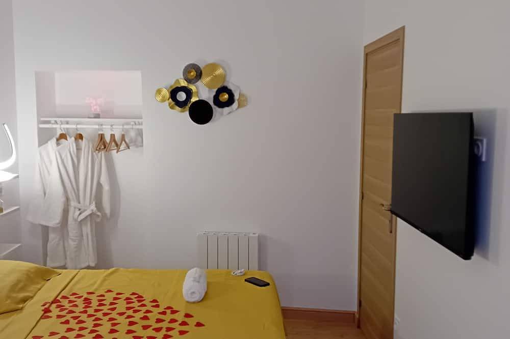 Maison Avec un Élégant Jacuzzi Bluetooth Music Lit King Size Mémoire de Forme in Louvres, Valle del Oise