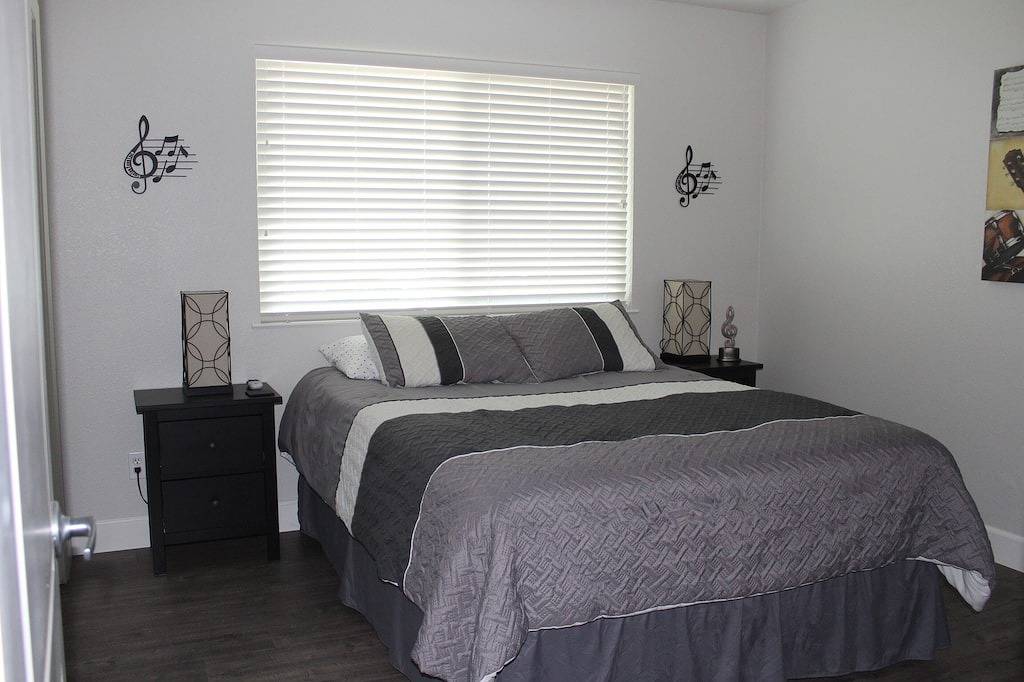 Lake Living on the Water - Reihenhaus mit eigenem Dock in Lakeport (Clearlake) in California North Coast